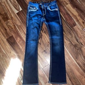 Rock Revival size 27